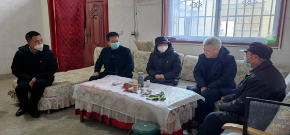 疫情肆虐农家寒 组织慰问人心暖｜西安(ān)锦天物(wù)业管理(lǐ)服務(wù)有(yǒu)限公(gōng)司宝鸡分(fēn)公(gōng)司党支部节前慰问